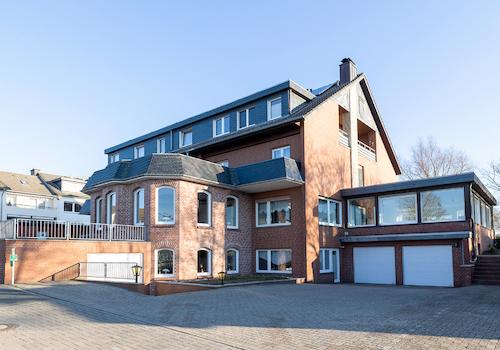 Straßenansicht