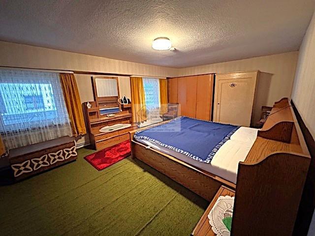 H- Schlafzimmer