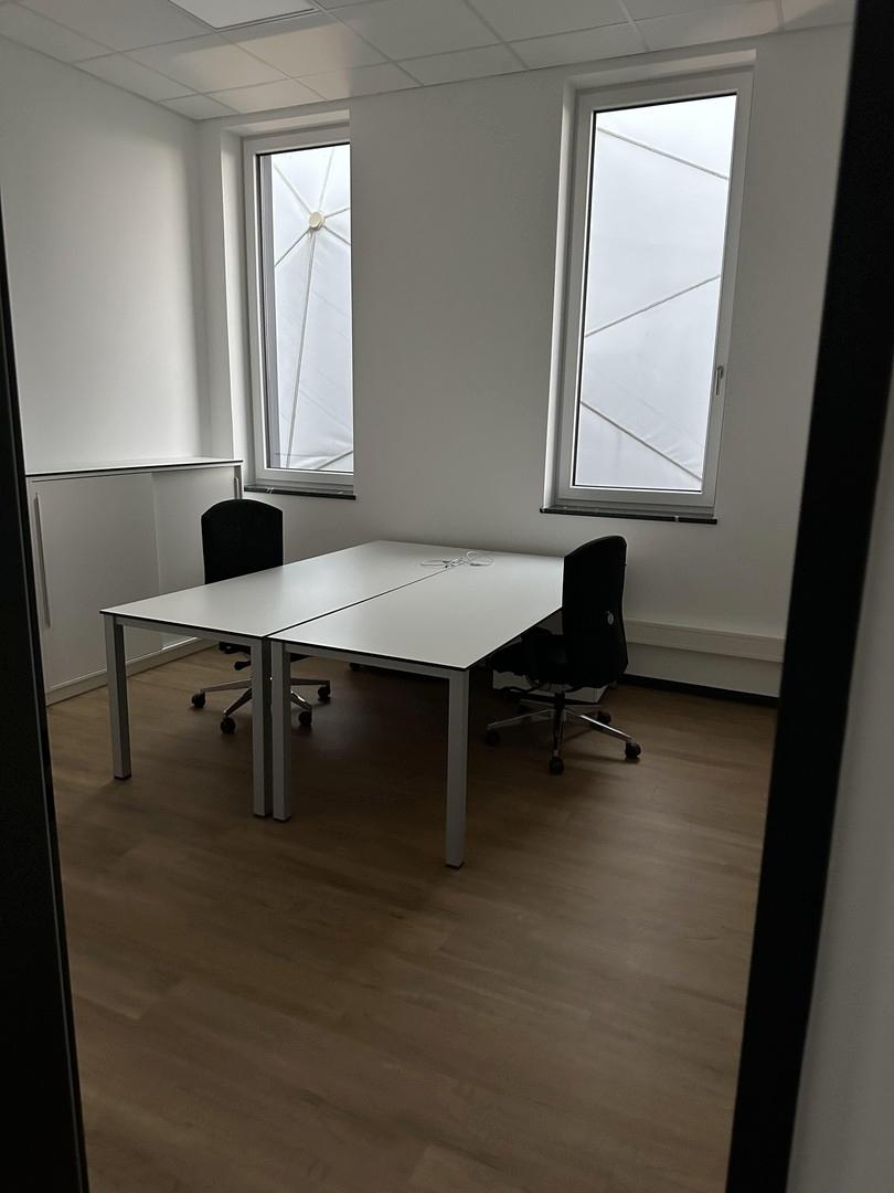 Büro 3