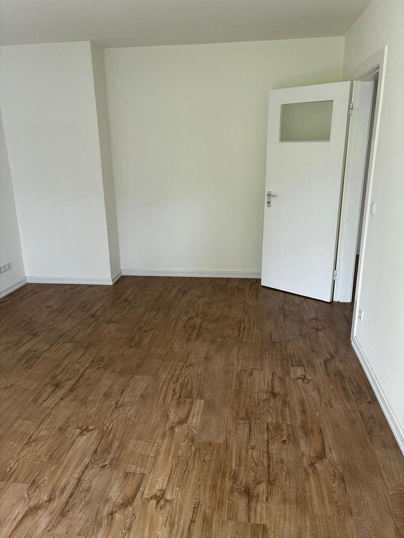 Zimmer groß 1.2