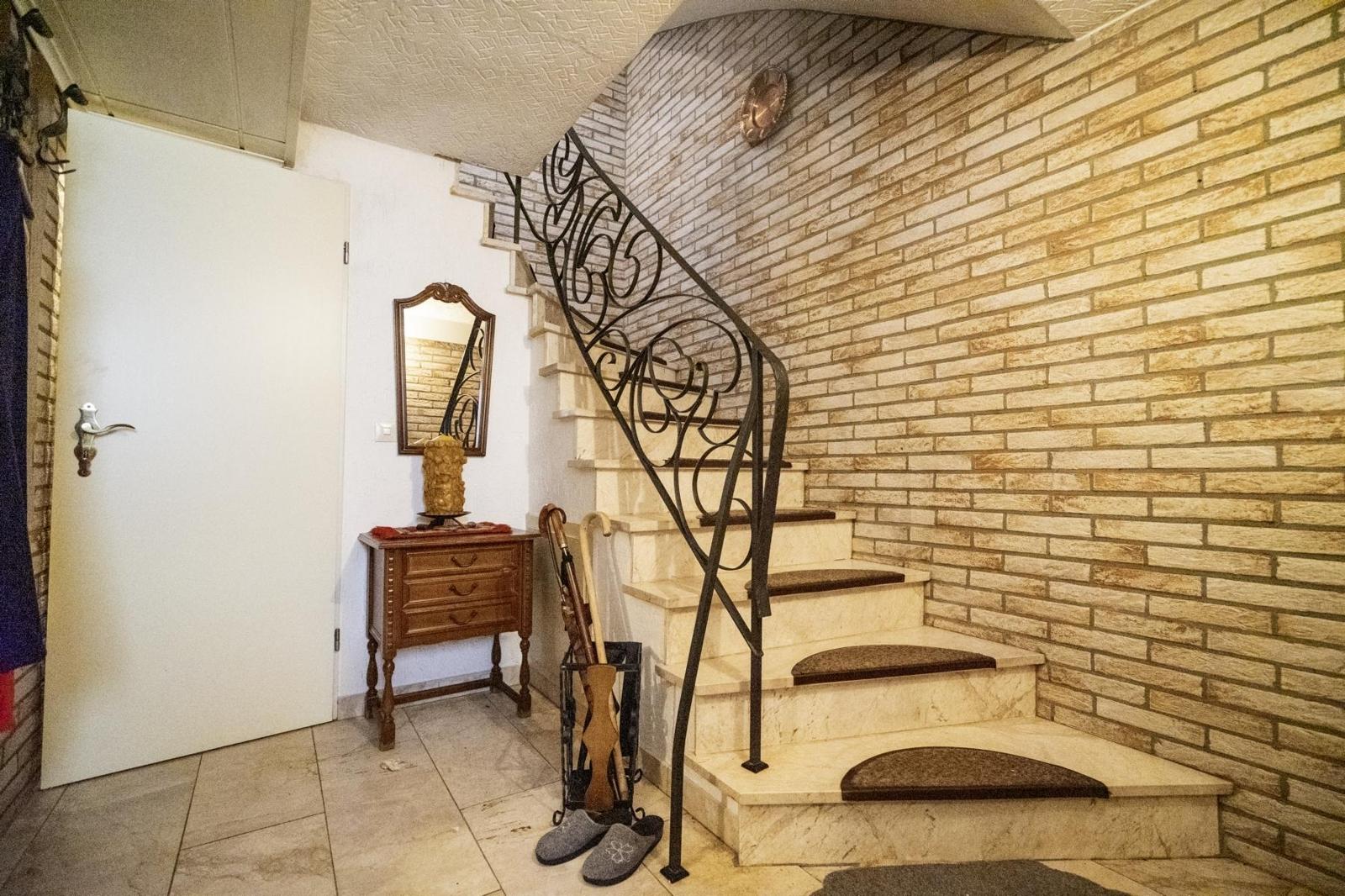 Kellertreppe