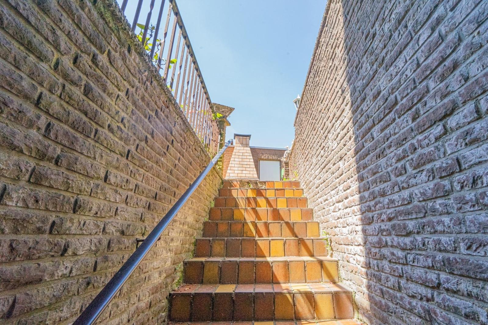 Kellertreppe zum Hof