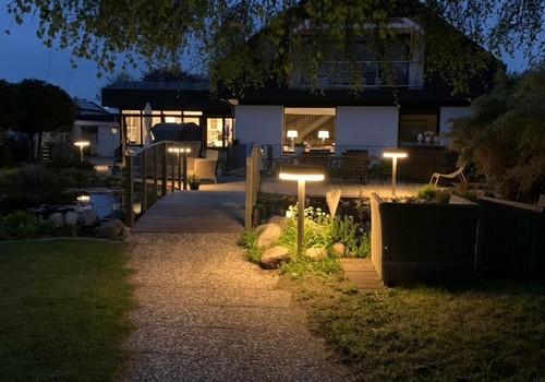 Garten bei Nacht
