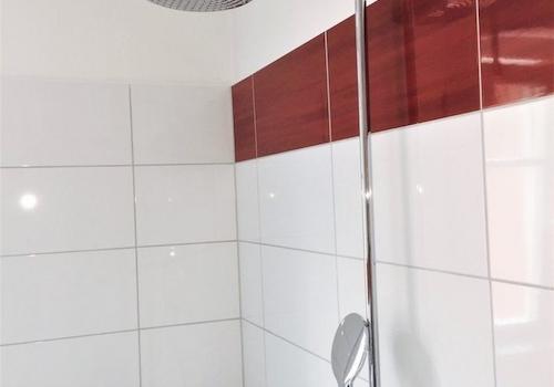 Bad 5 Regenschauerdusche