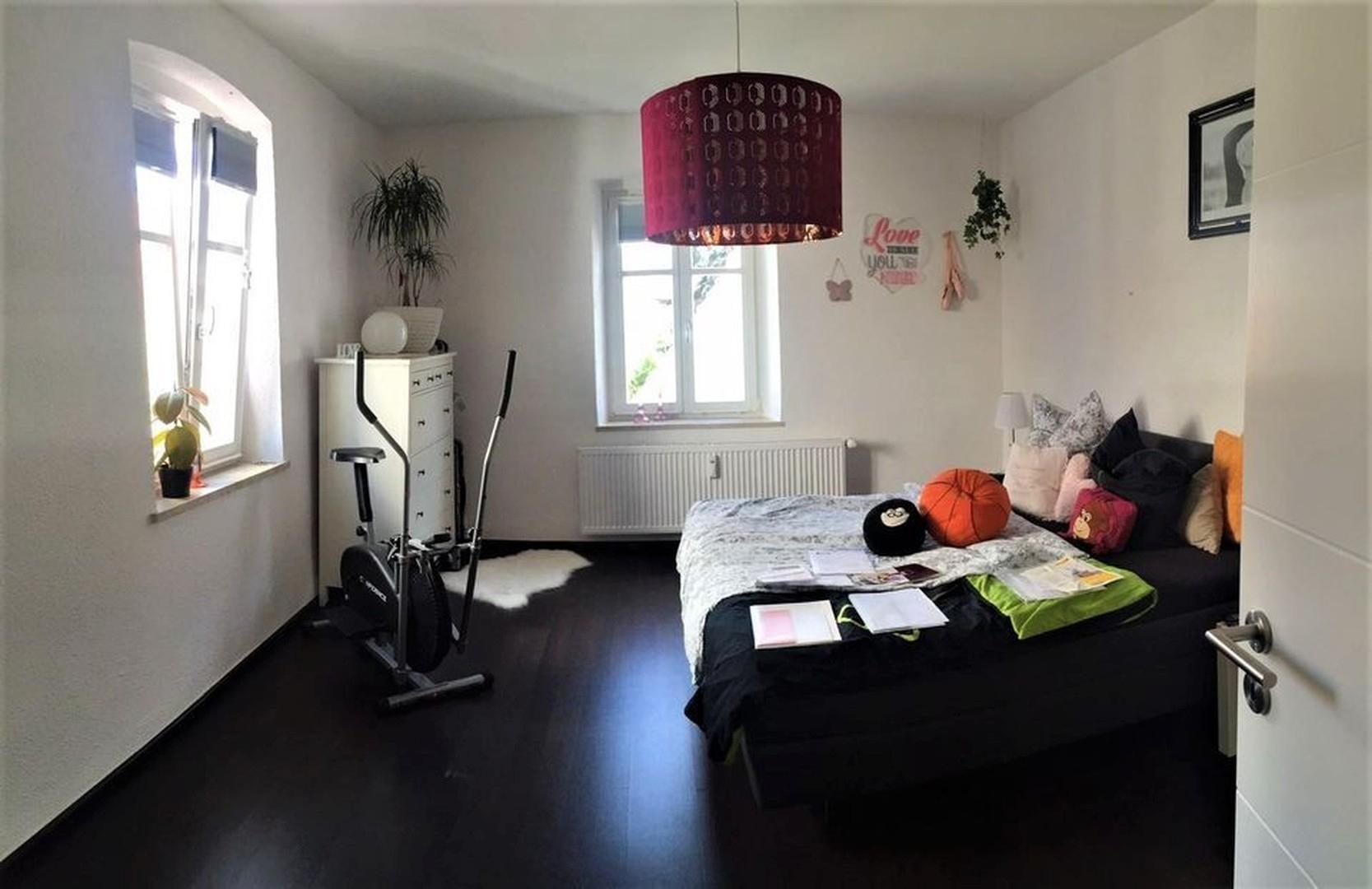 Zimmer 1 z.B. Schlafzimmer 