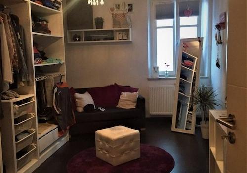 Zimmer 2 z.B. Ankleidezimmer 