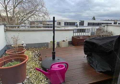 Dachterrasse Vorderseite