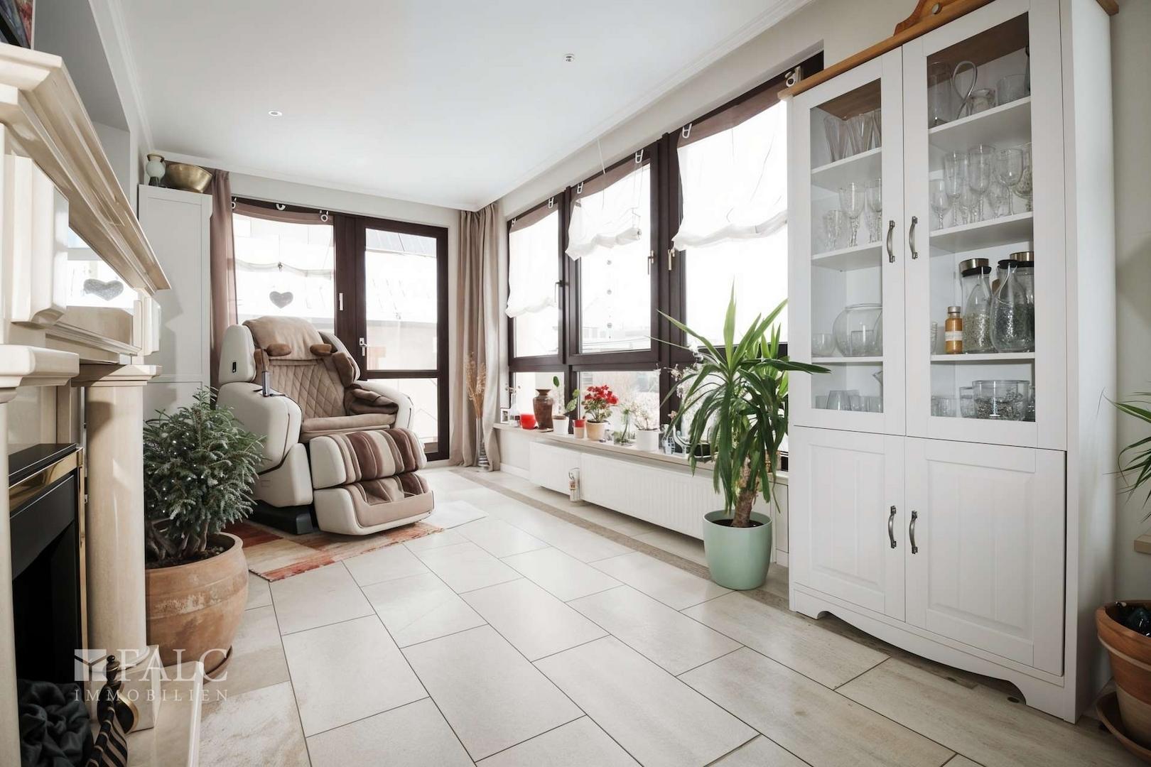 Veranda mit Essbereich