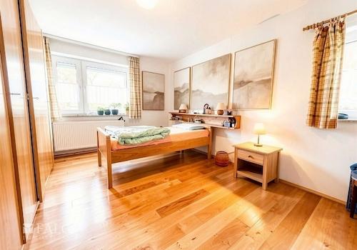 Schlafzimmer UG