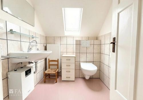 Badezimmer DG