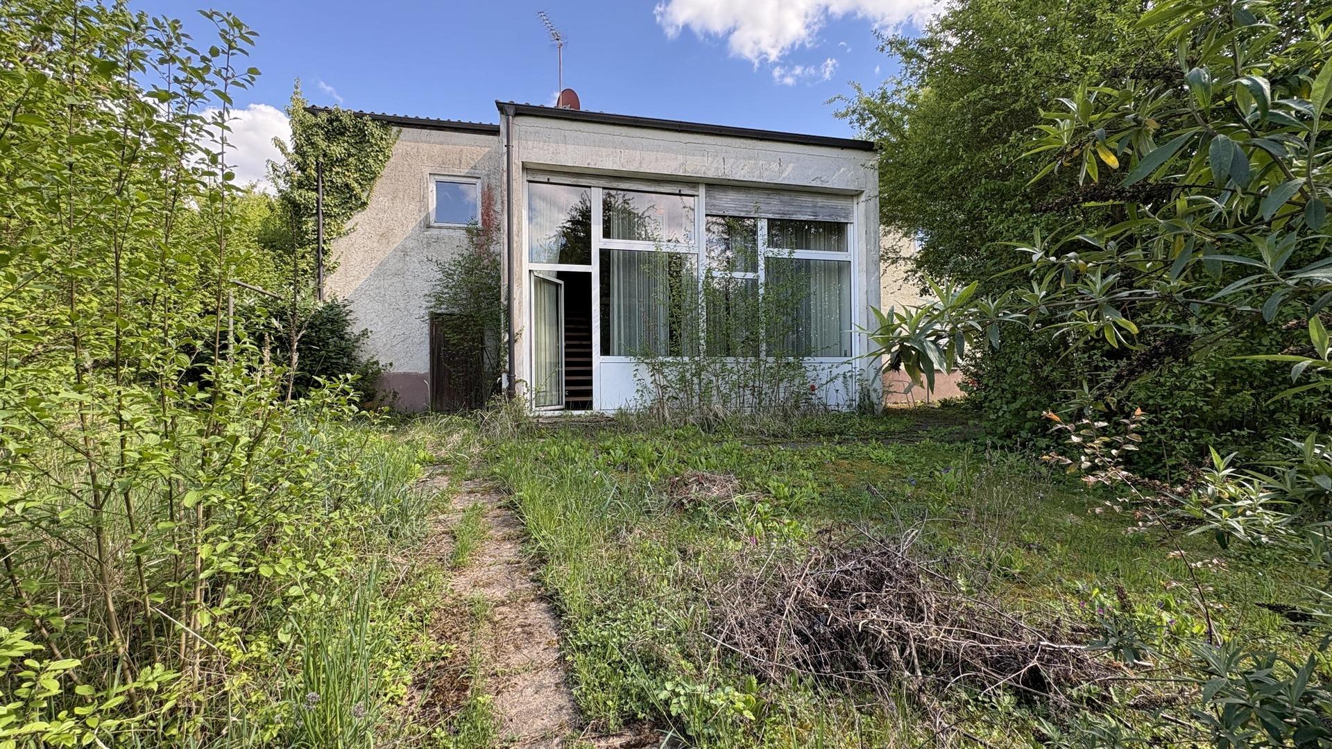 Ausgang vom Wohnzimmer in den Garten