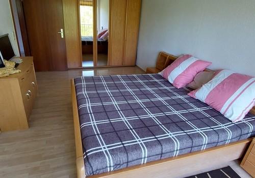 Eltern/Schlafzimmer (2)