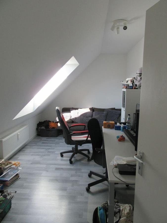 011 OG schlafen 1