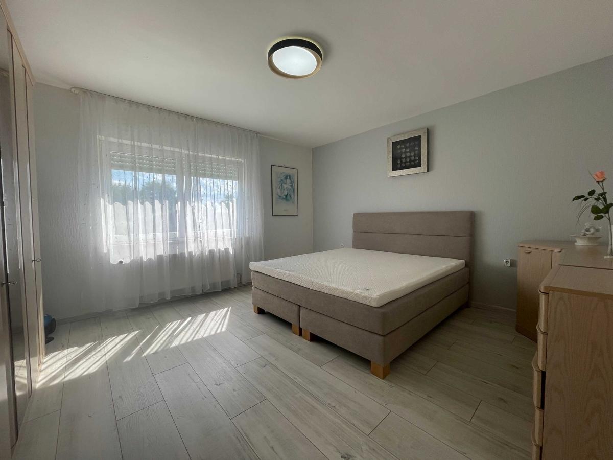 Schlafzimmer OG
