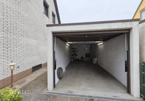 Garage 1