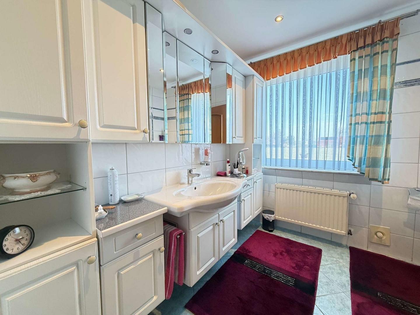 Badezimmer EG