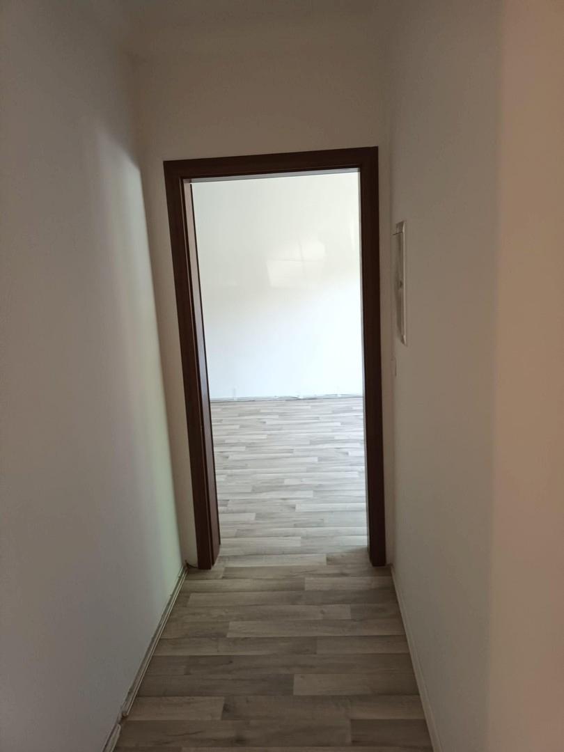 zum Wohnzimmer