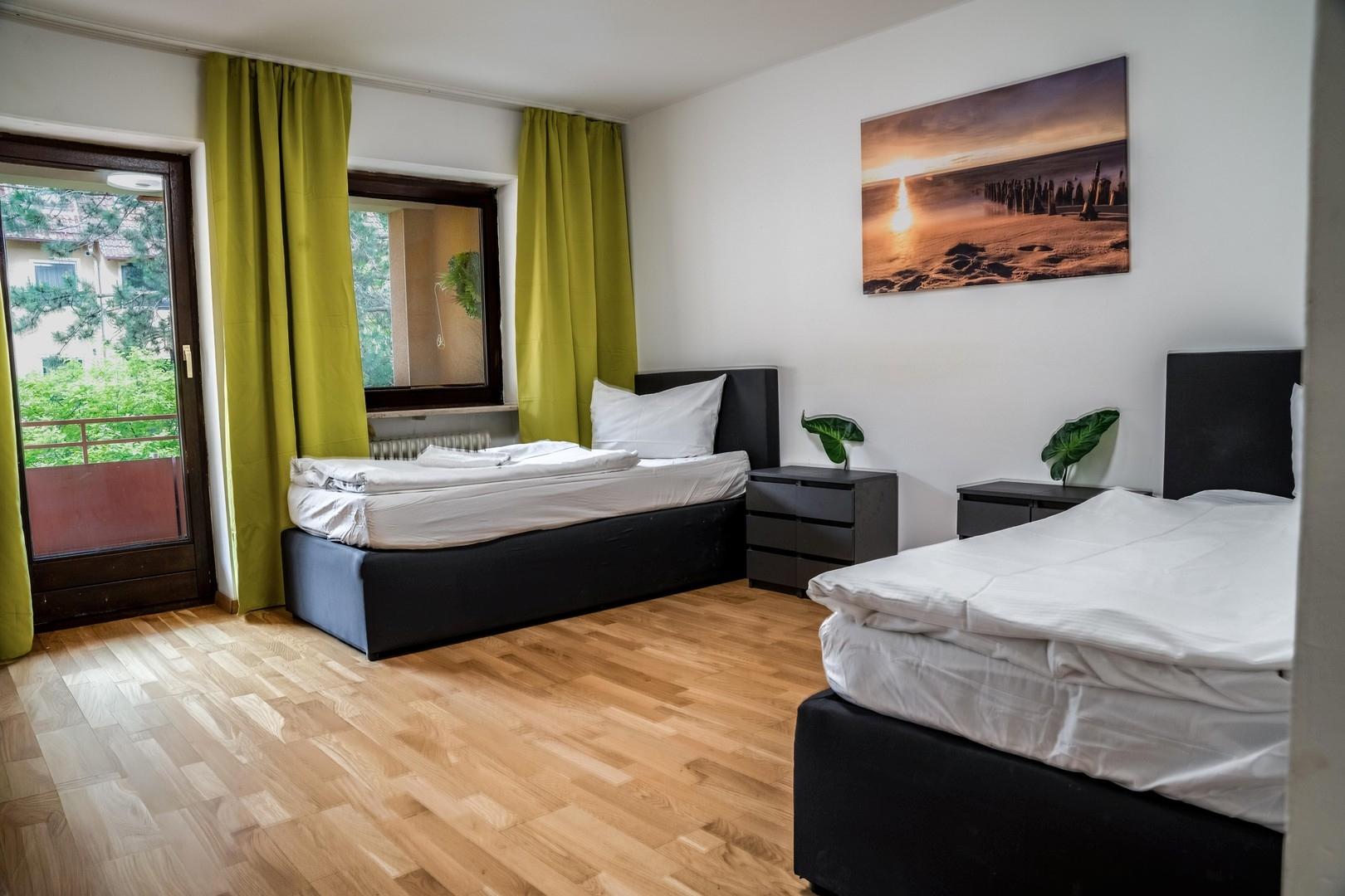Schlafzimmer 2
