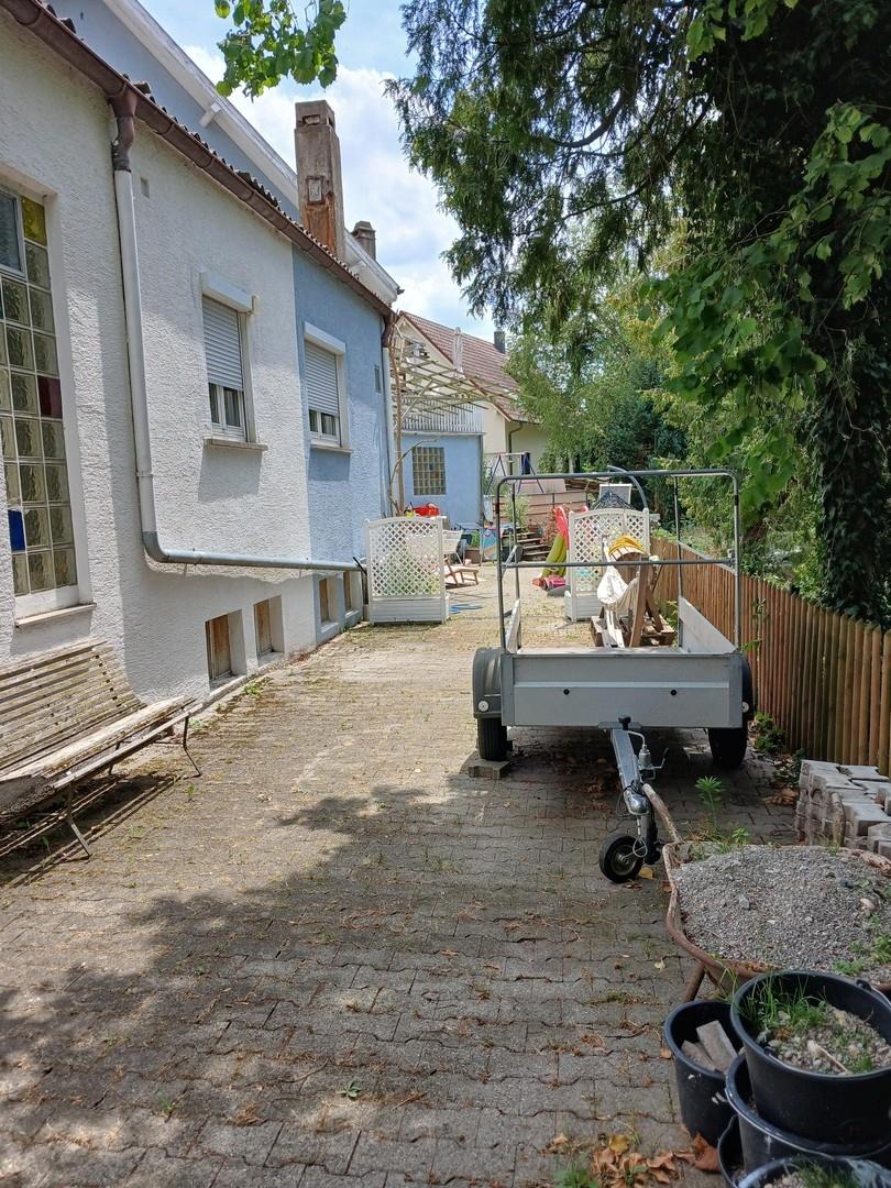 Grundstück hinten