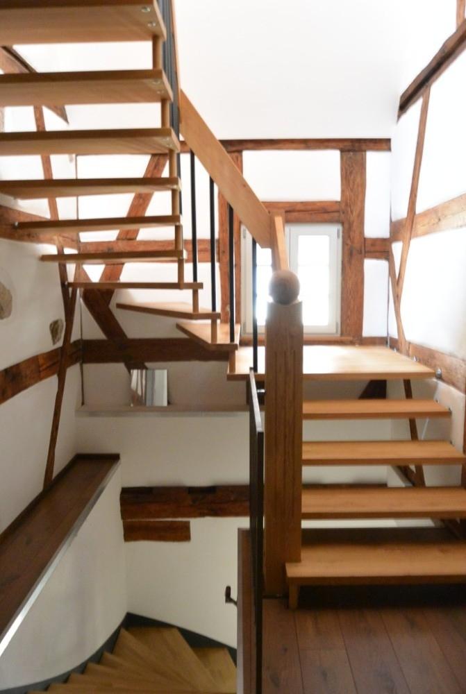Treppe zur 2. Ebene