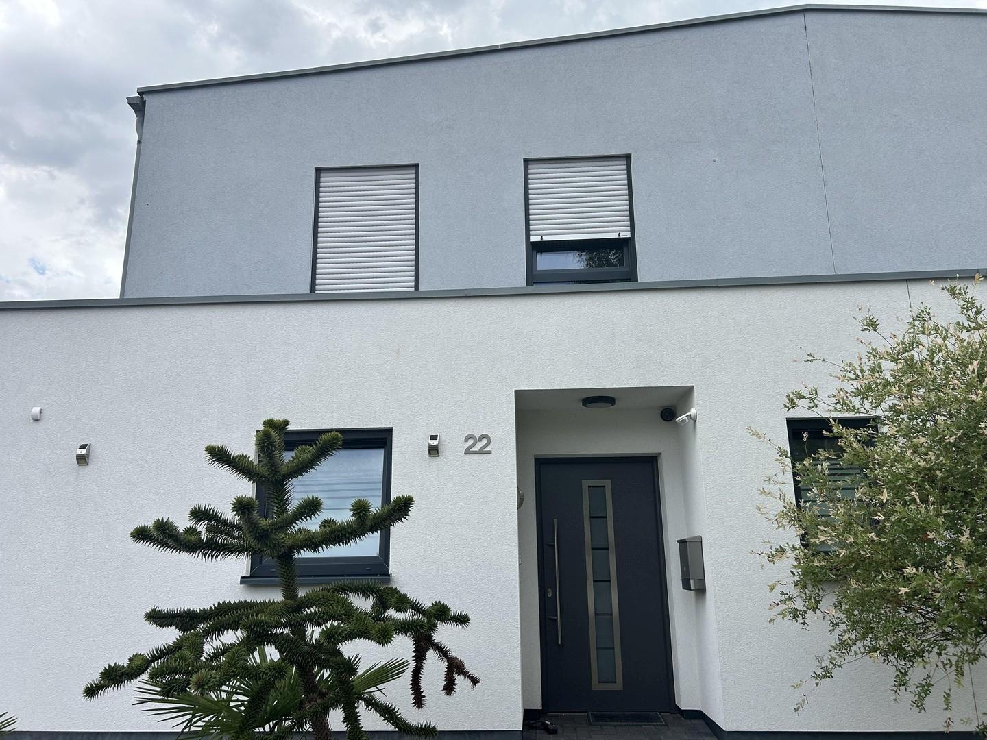 Eingang linkes Objekt