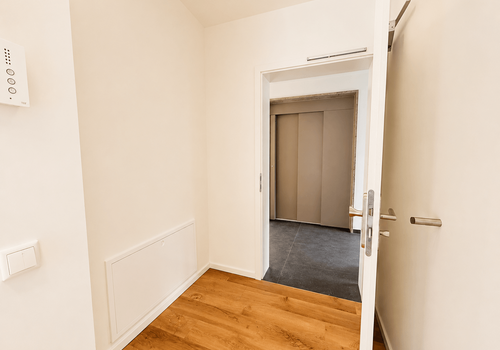 Wohnungseingangstür