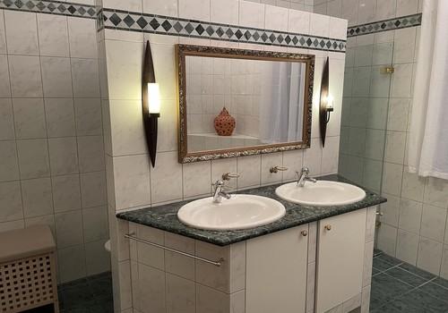 1.St Badezimmer