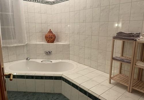 1. St Badezimmer