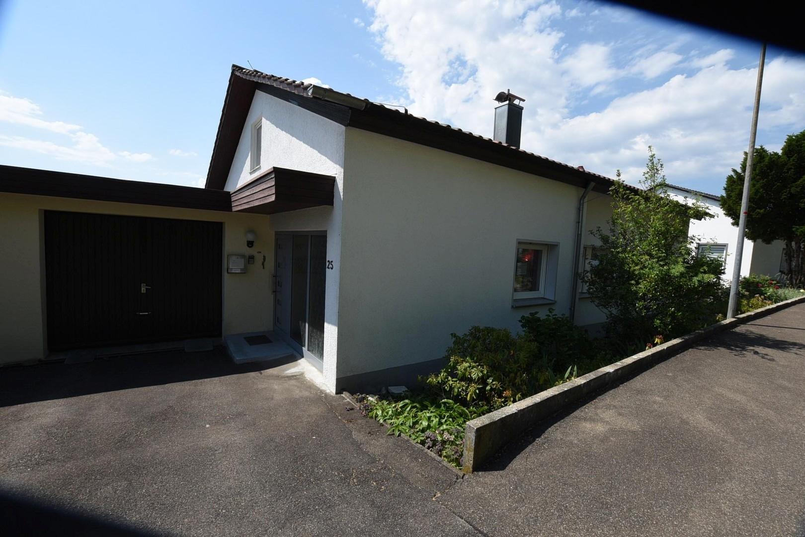 Sicht von der Straße 1