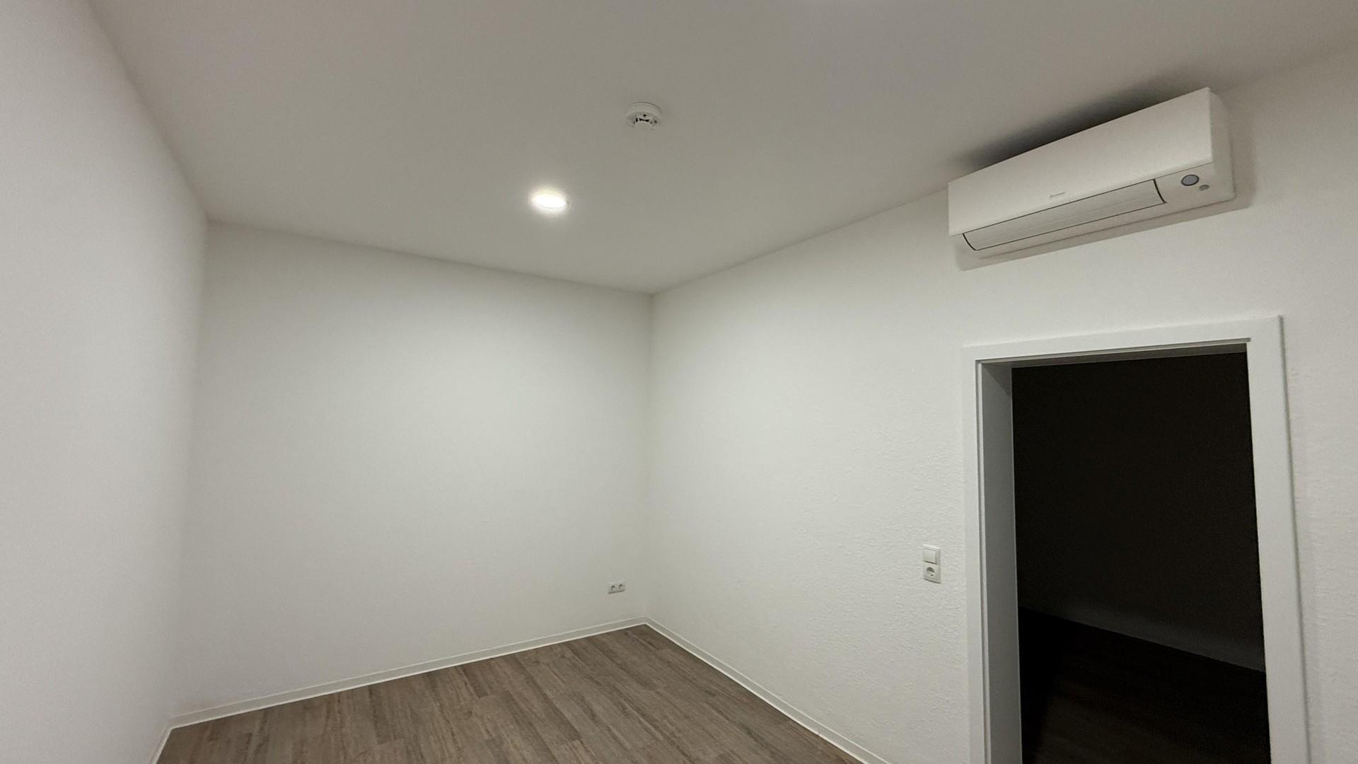 Büro / Schlafen