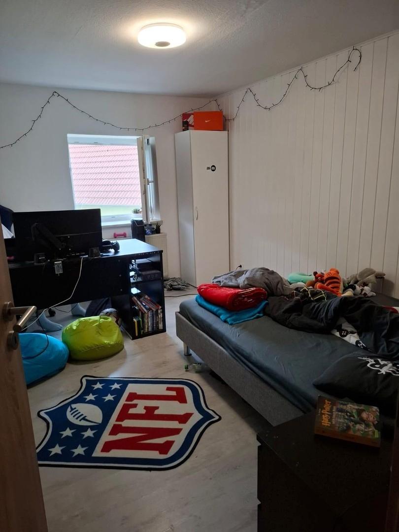 Schlafzimmer 2