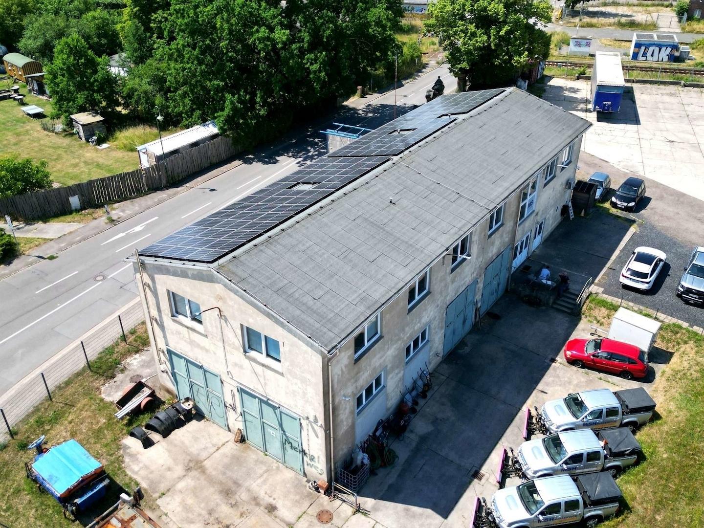 Hauptgebäude I Büro