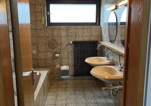 OG Badezimmer