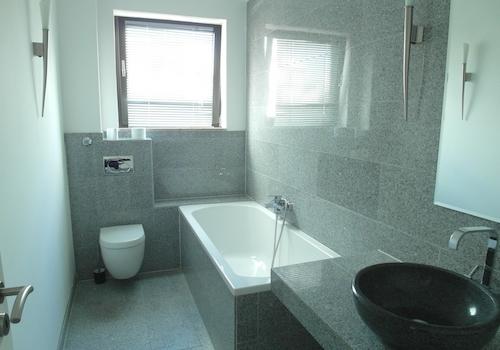 Badezimmer 1