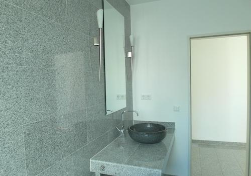 Badezimmer 1