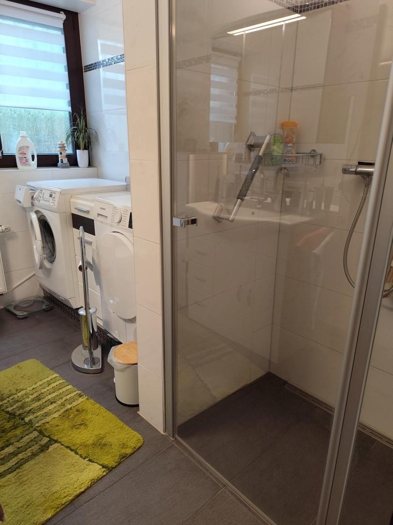 Badezimmer-Dusche-Geräte