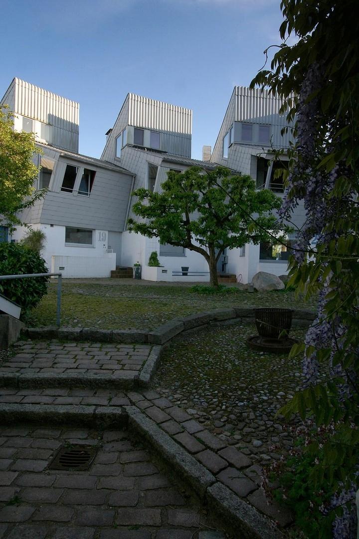 Vorderseite mit Innenhof