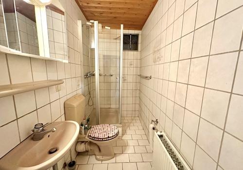 Duschbad EG