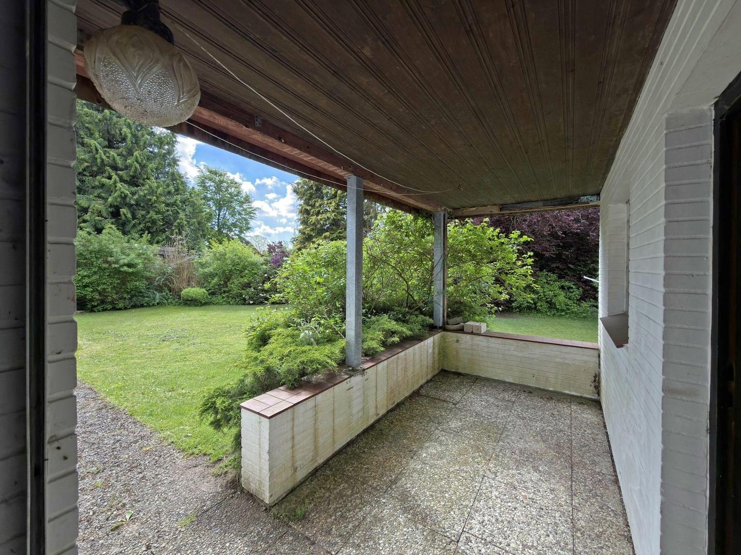 Überdachte Terrasse