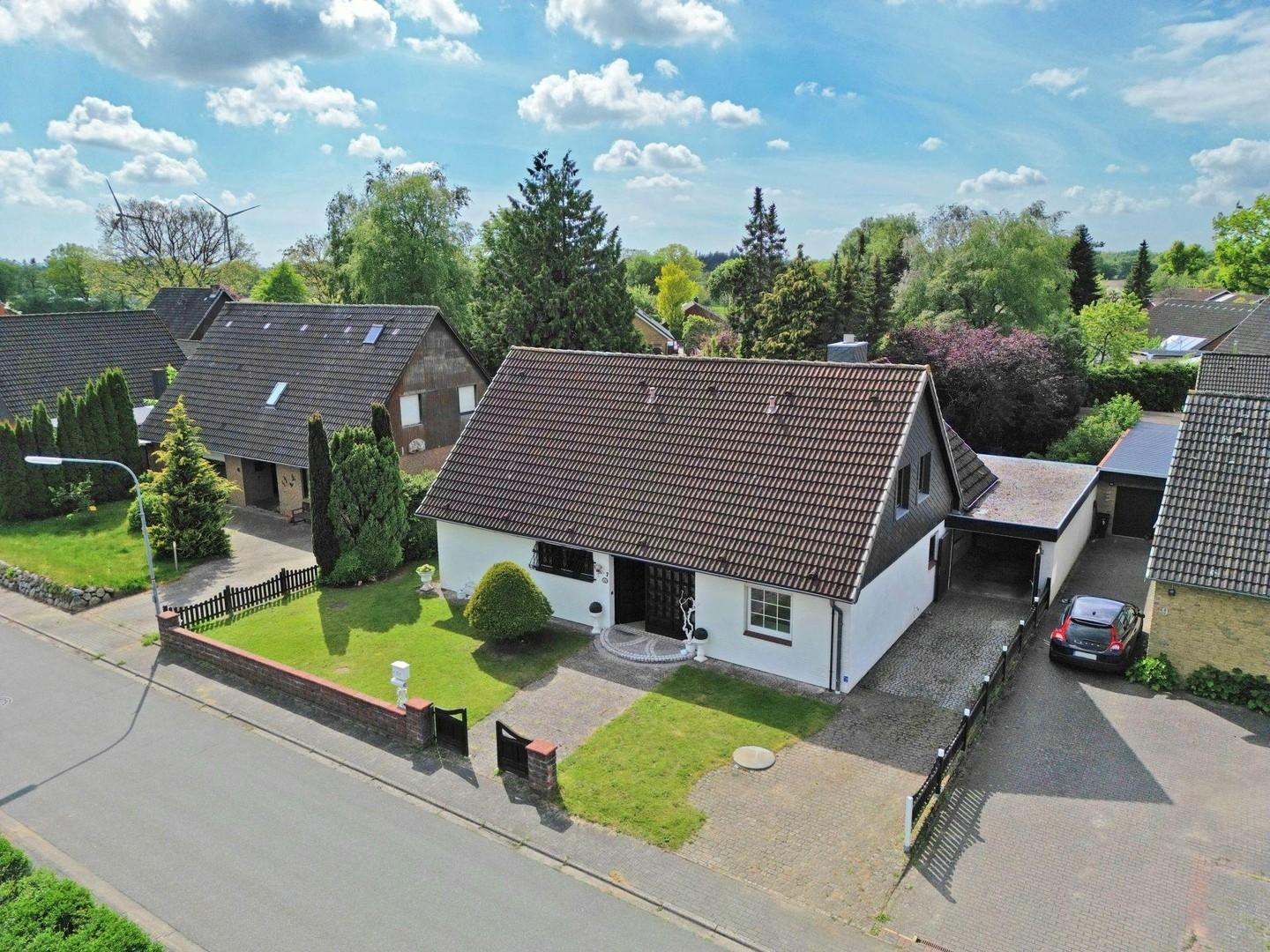 Luftaufnahme Straßenseite