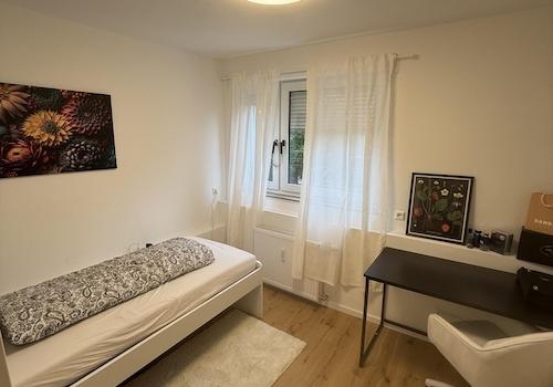 Kinderzimmer / Büro