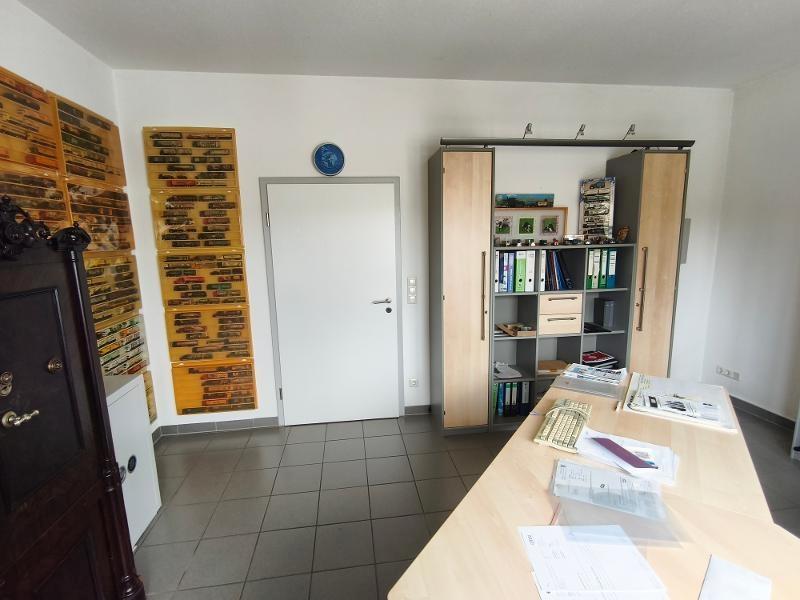 Chef 2 / Büro 1 Bild 2
