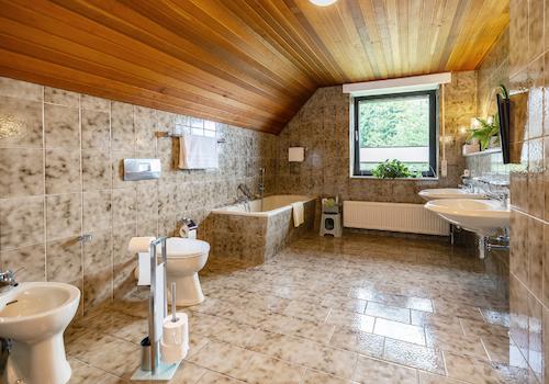 Badezimmer OG