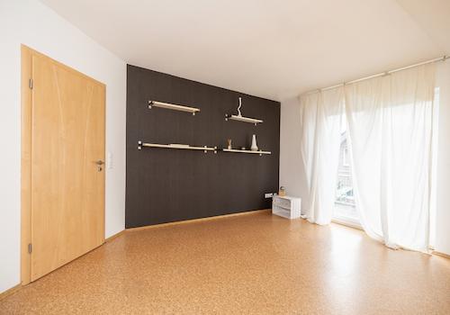 Kinderzimmer mit Balkonzugang
