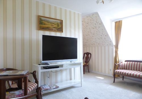 Wohnzimmer DG