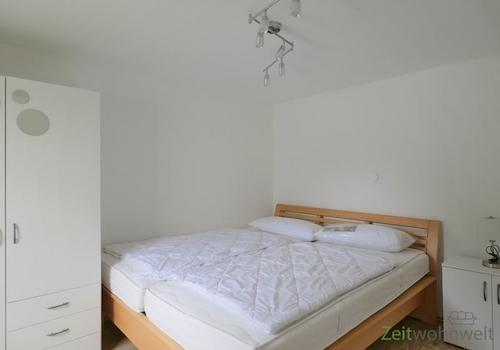 Blick ins Schlafzimmer