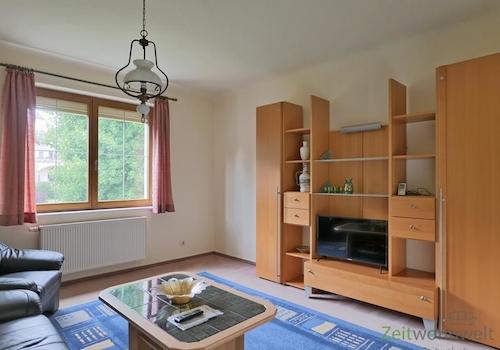 Blick ins Wohnzimmer