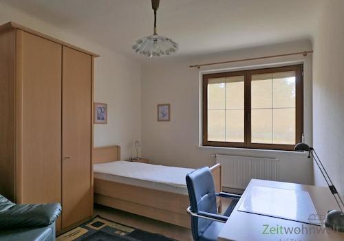 Blick ins Schlafzimmer