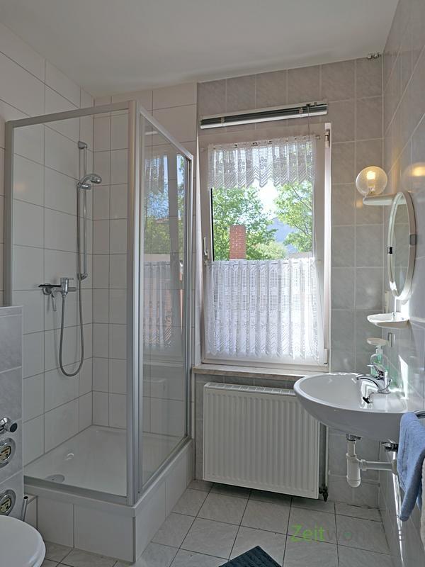 Bad mit Dusche