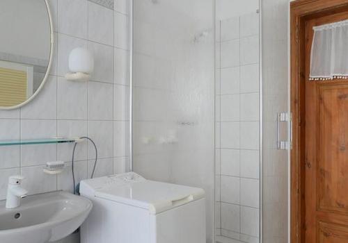Waschmaschine und Dusche